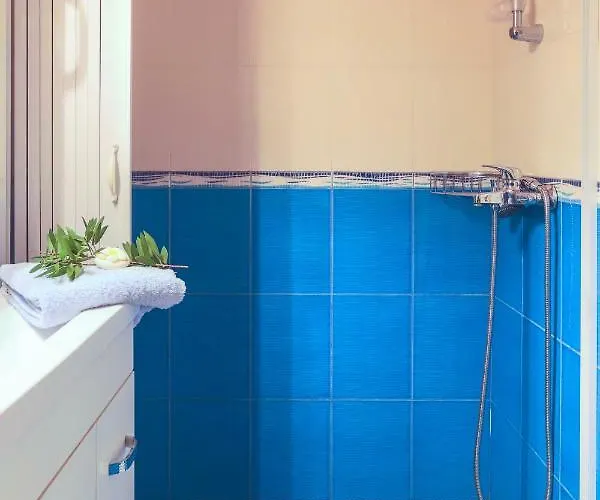Calliope Corfu Апартаменты